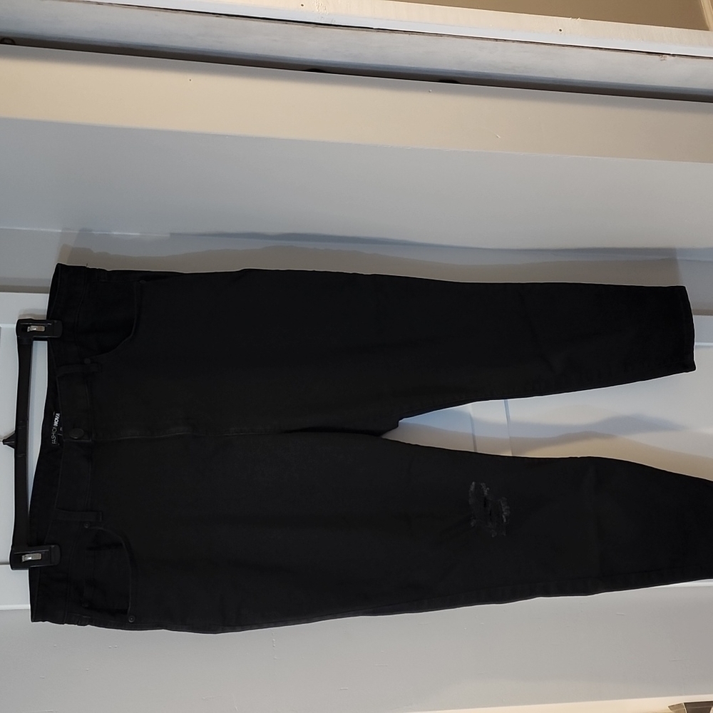 Fashion Nova Black Jeggings